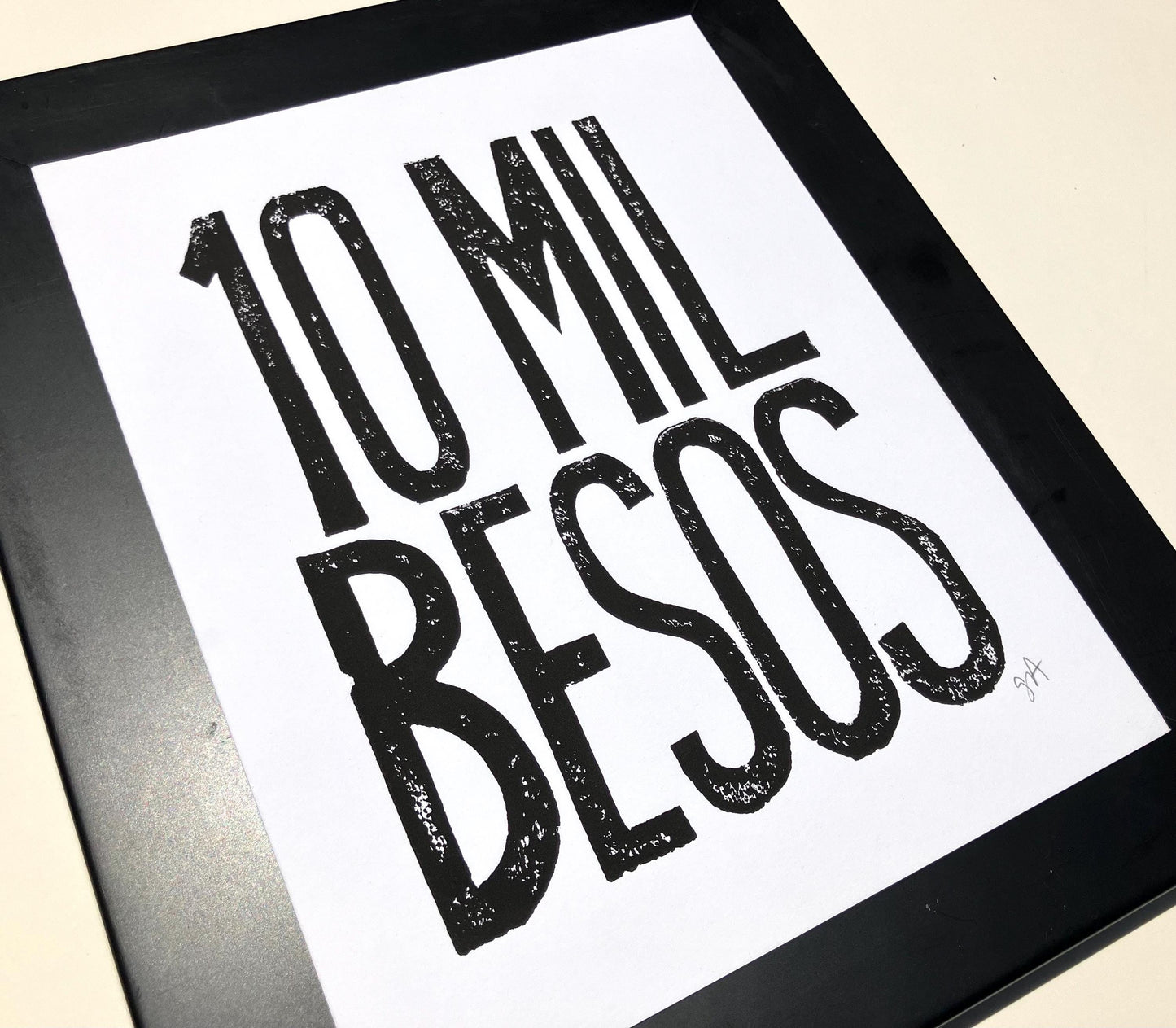 LINOCUT - 10 mil besos - Ten thousand kisses (In Spanish) - Linoleum block print (8x10in)